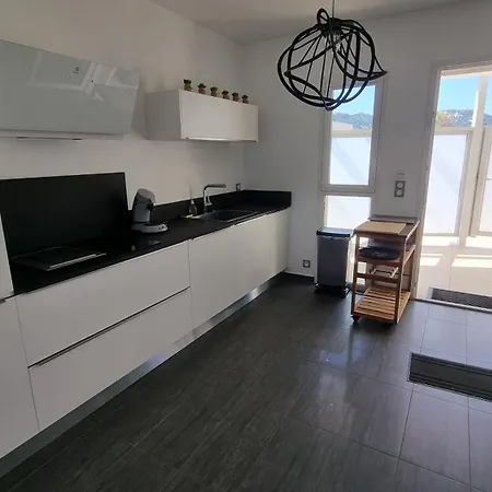 Magnifique Traversant A 300 M De La